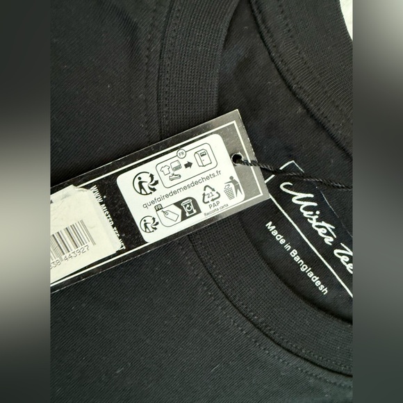 Mister Tee Graphic T-Shirt - Picture 6 of 7